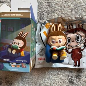 Pop Mart Labubu The Monsters 1:00 A.M. - Reading Time Figure